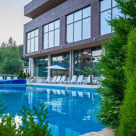 Hotel Complex Katalina à Tsigov Chark Extérieur photo
