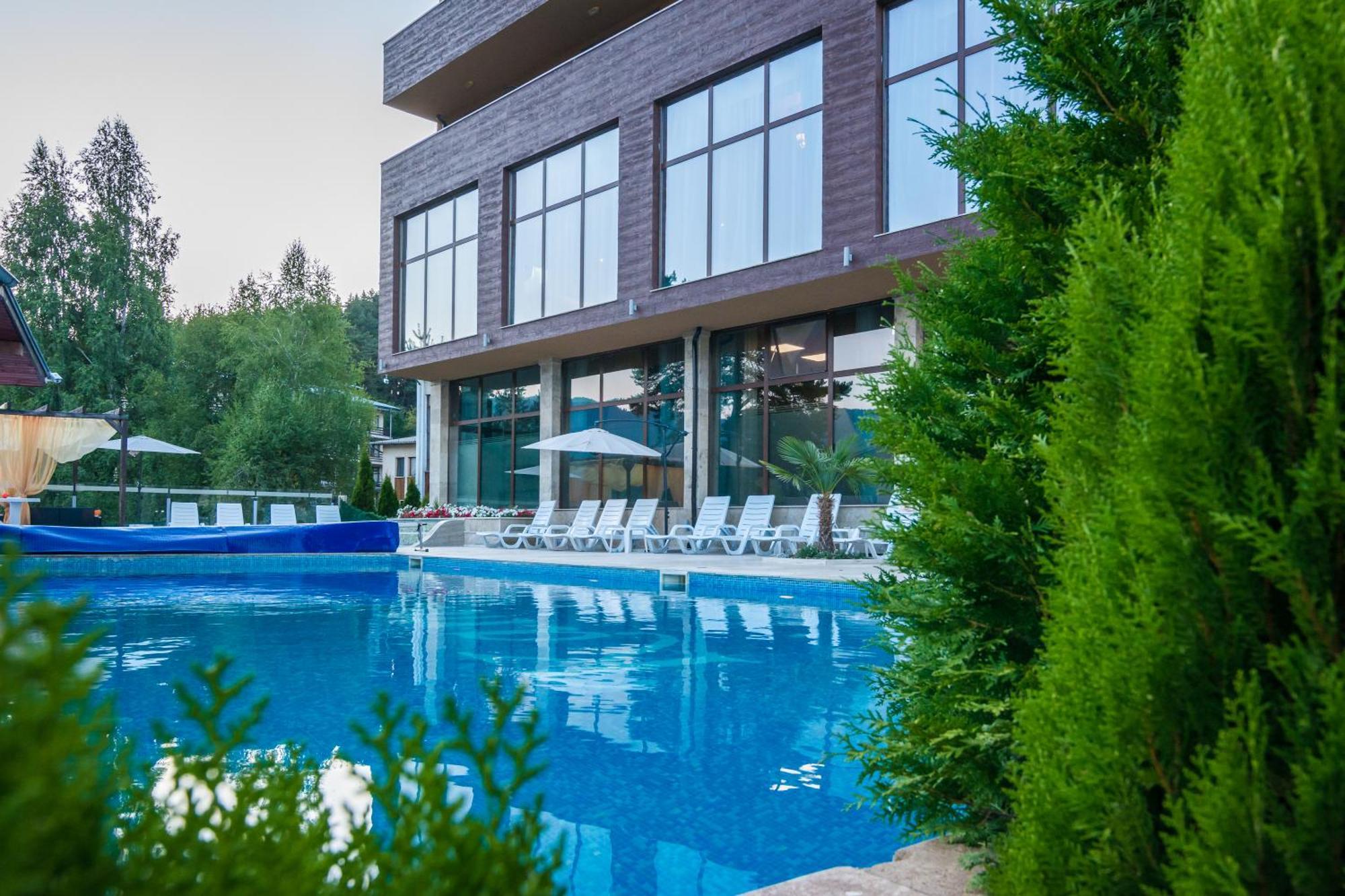 Hotel Complex Katalina à Tsigov Chark Extérieur photo